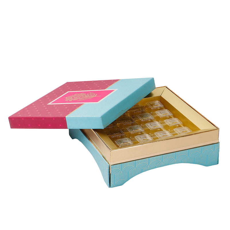 Beautiful Elegant Hamper box with 16 cavity (9.75x9.75x3.5) Inch 9023