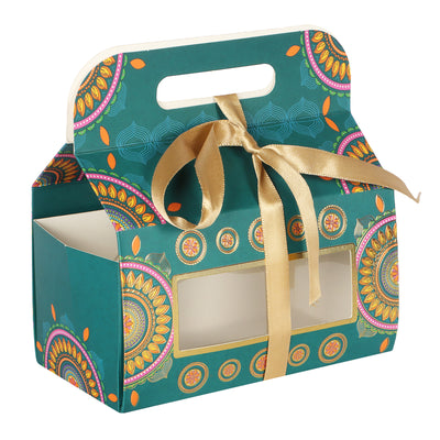 Looking for the perfect packaging for your gifts? Check out our beautiful printed hamper box and hamper bags, available in dark green color. Made from SBS 230 GSM material, with a capacity of up to 1kg. Shop now at Nice Packaging!