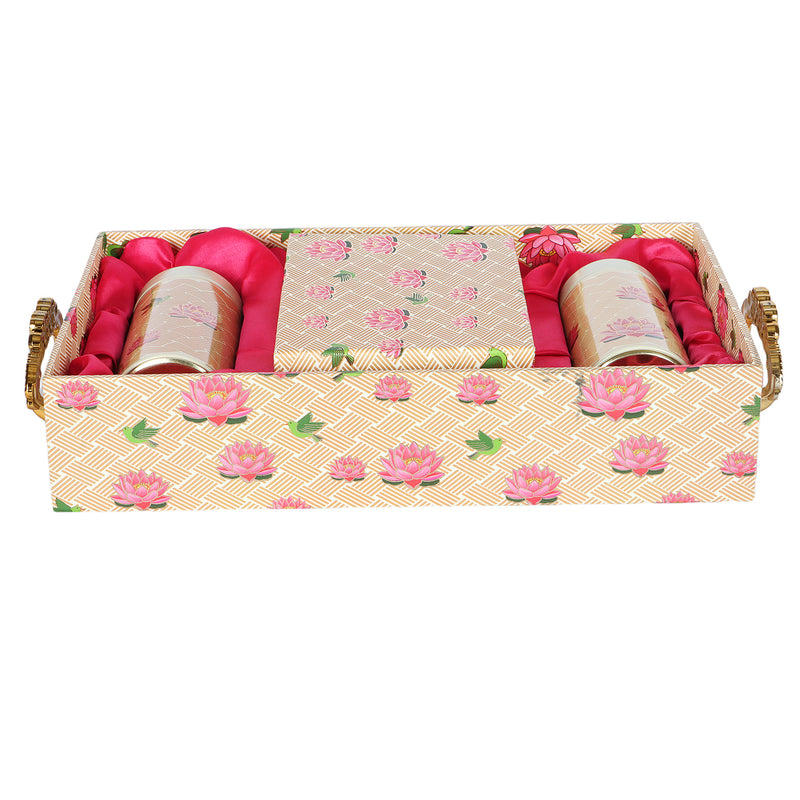 Floral MDF Hamper with 2 printed tins & 12 cavity Buy From Nice Packaging. Dimensions: 16*10*3.5 Inches, Material: MDF, Color: Beige/Pink